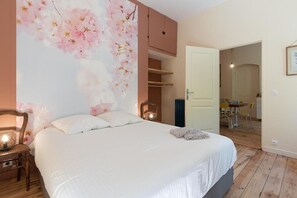 Koi Cottage, Balcony, Garden View | Free WiFi - La Souliere (Aubin)