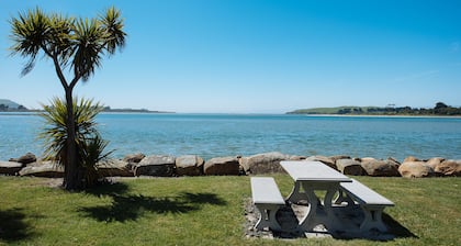 Pounawea Waterfront House