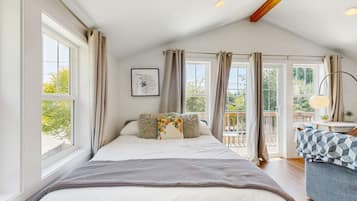 Bügeleisen/Bügelbrett, Internetzugang, Bettwäsche