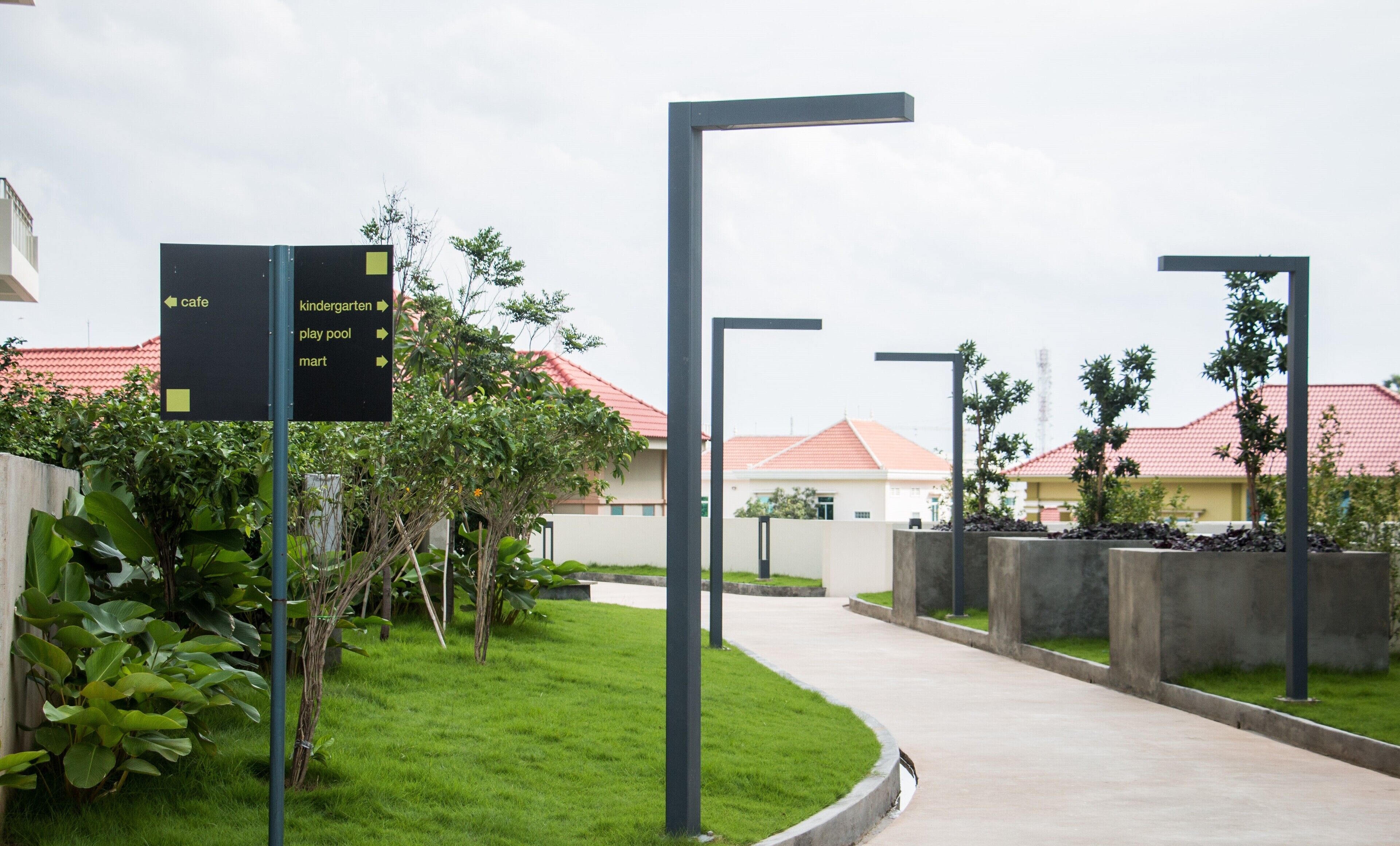 Children’s play area – outdoor