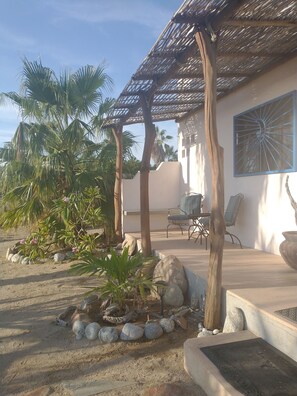 Terrace/patio - Casita de Luna - Beach 200 yards away, Stunning Views, Peace, Quiet and Nature (Todos los Santos)