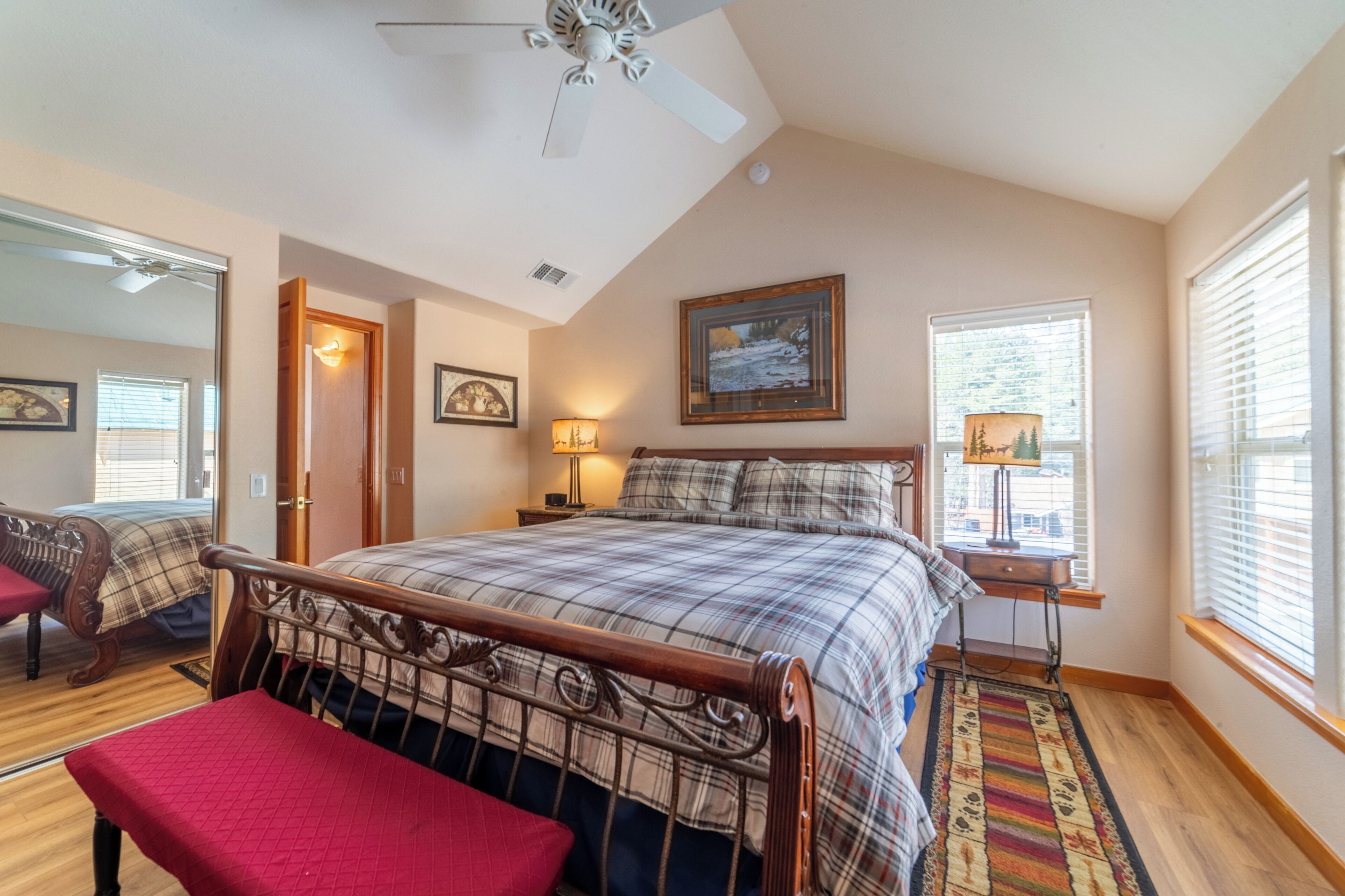 3 bedrooms, iron/ironing board, travel cot, free WiFi