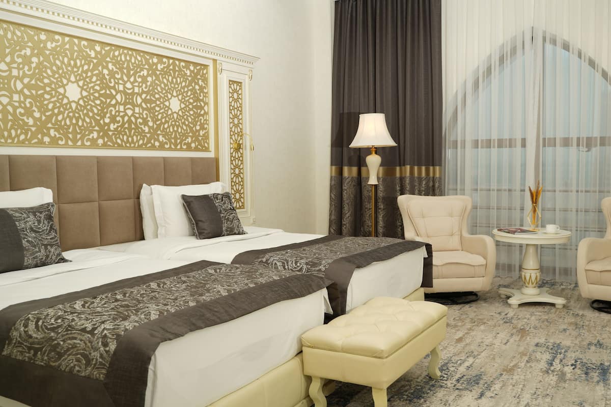 Superior Twin Room | Premium bedding, minibar, in-room safe, blackout curtains