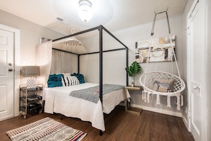 1 soverom, strykejern/-brett, wi-fi og sengetøy