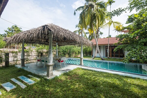 Piscina a l'aire lliure 