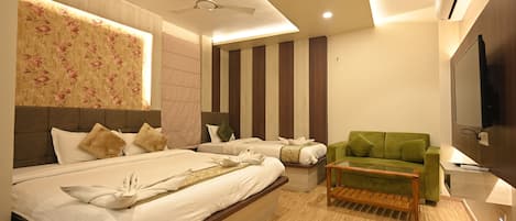 Executive Triple Room | Free WiFi, bed sheets