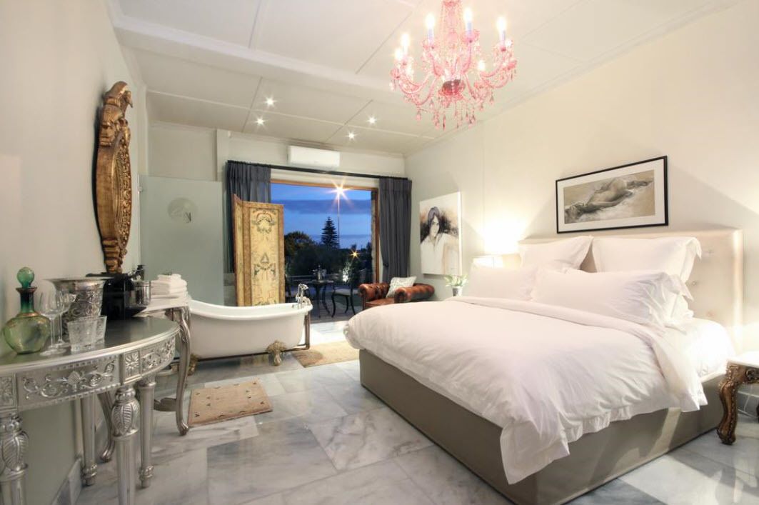 Exclusive Suite | Egyptian cotton sheets, premium bedding, free minibar, in-room safe