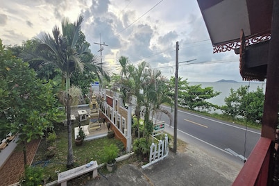 Ruean Mai Chaylay Songkhla