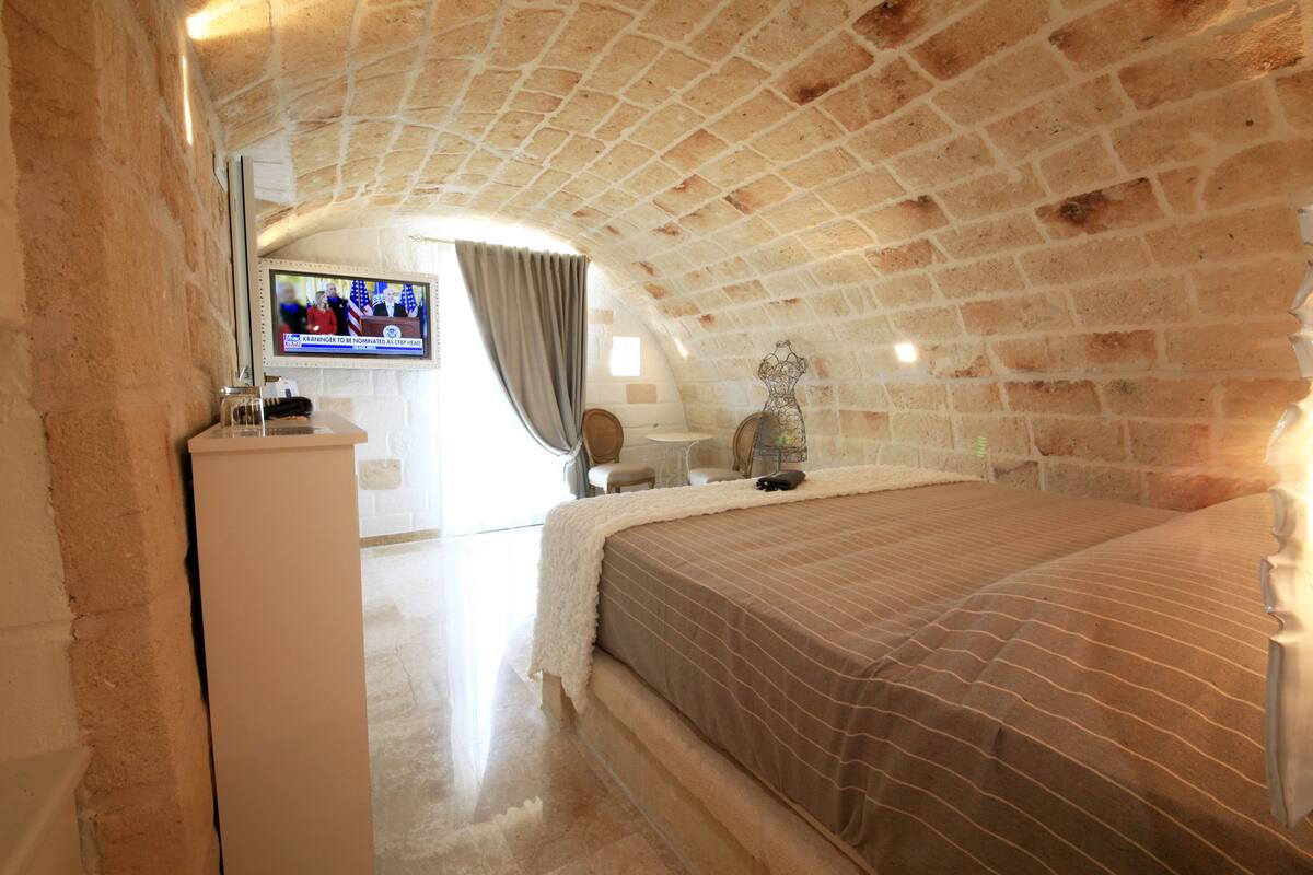 Superior Double Room, 1 King Bed, Sea View