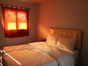 Chambre Standard double | Accès au Wi-Fi (inclus)