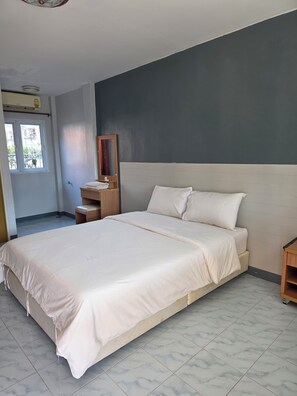 Chambre Standard double | Accès au Wi-Fi (inclus)