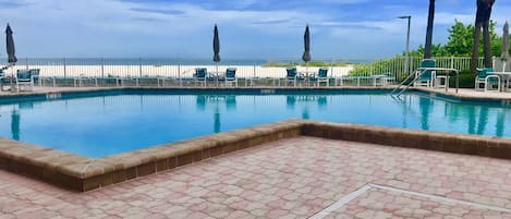 Beheizter Pool