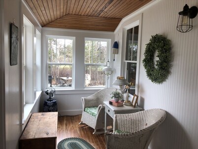 "Brookshire Cottage" Un acogedor hogar renovado en Newley 