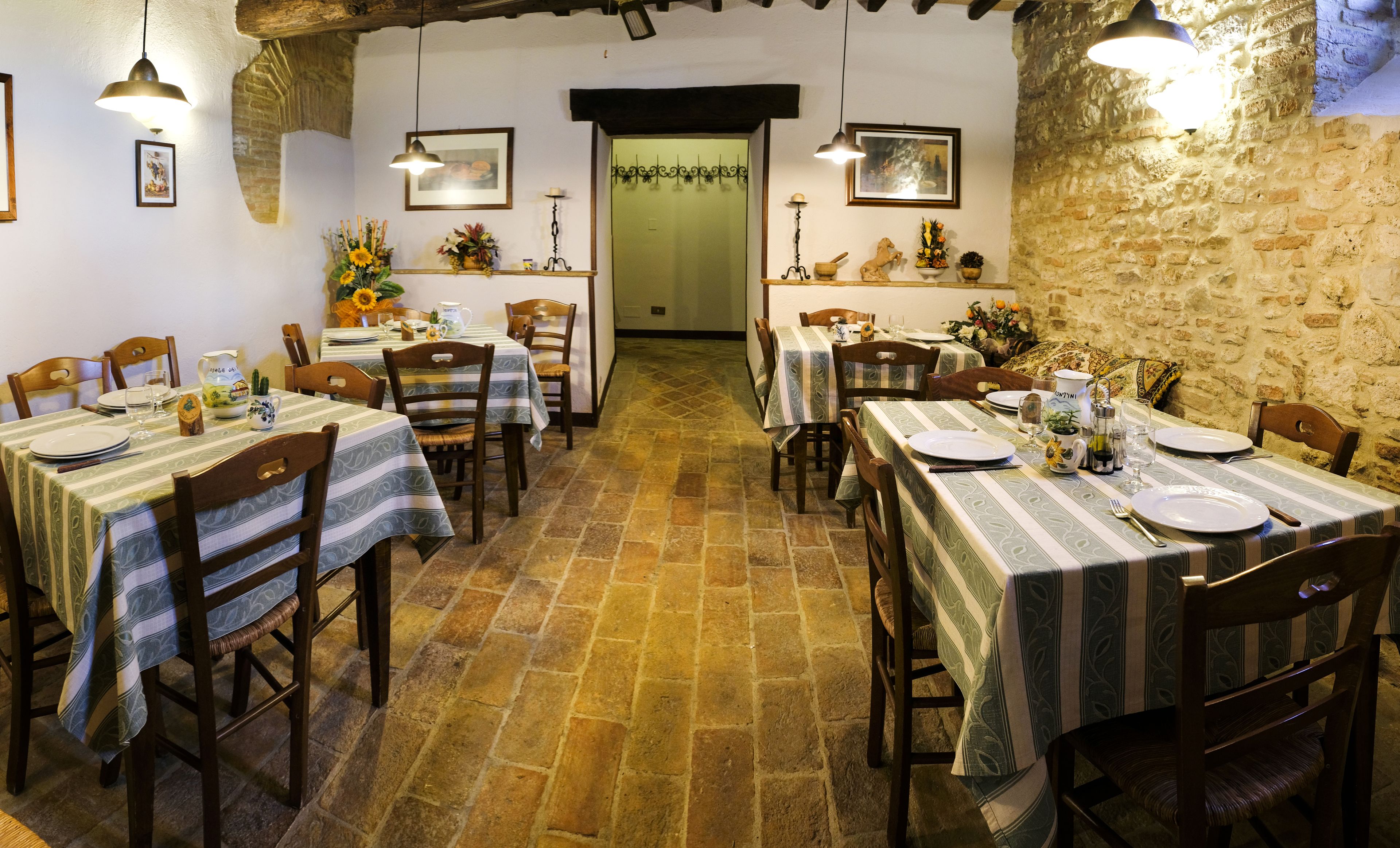 Daily buffet breakfast (EUR 7 per person)