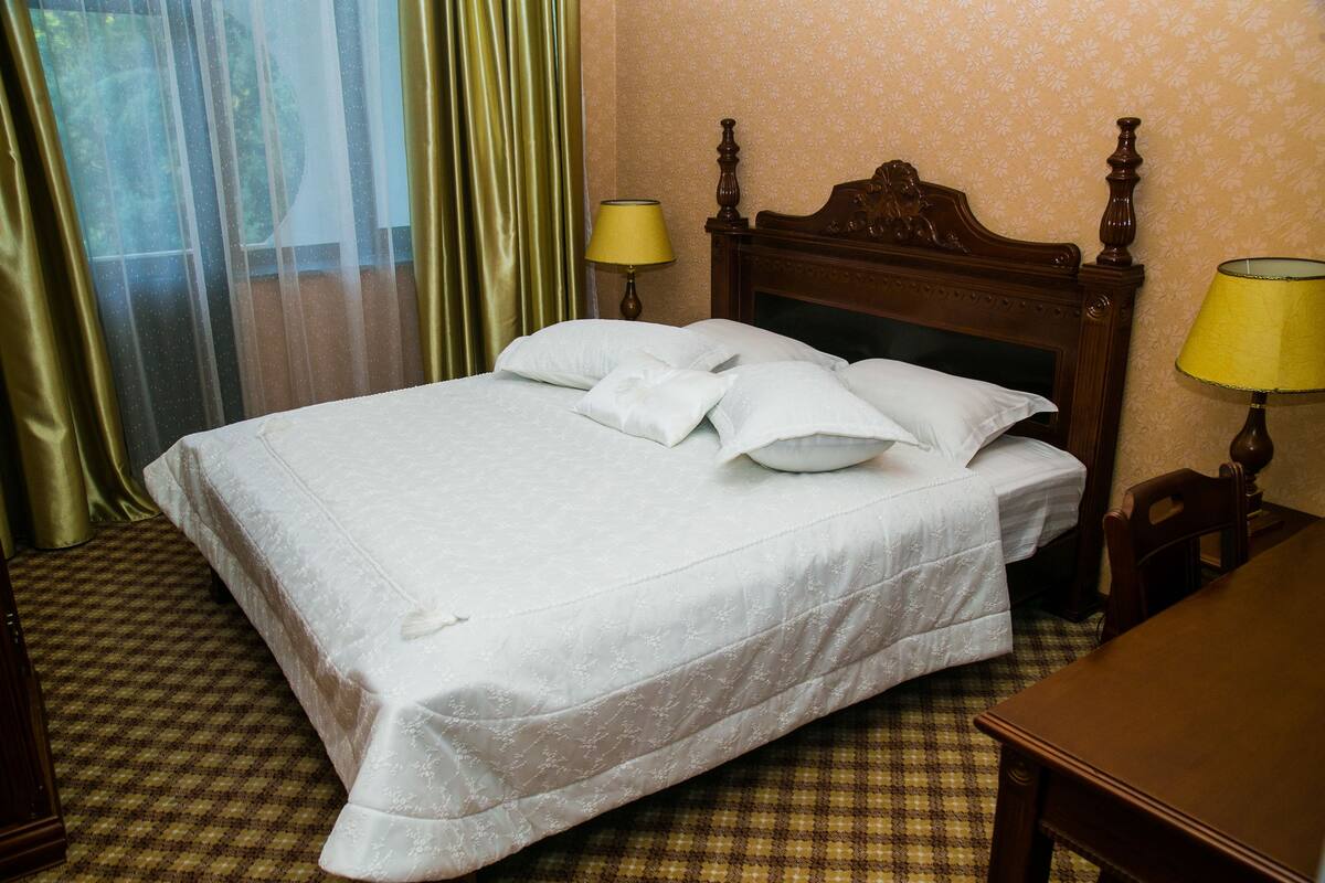 Apartment, 1 Double Bed | In-room safe, desk, laptop workspace, free WiFi