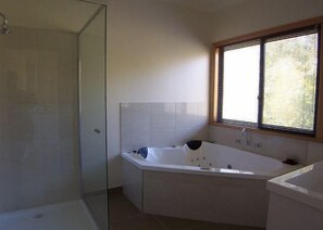 Towels - Growlers Creek Lodge (Wandiligong)