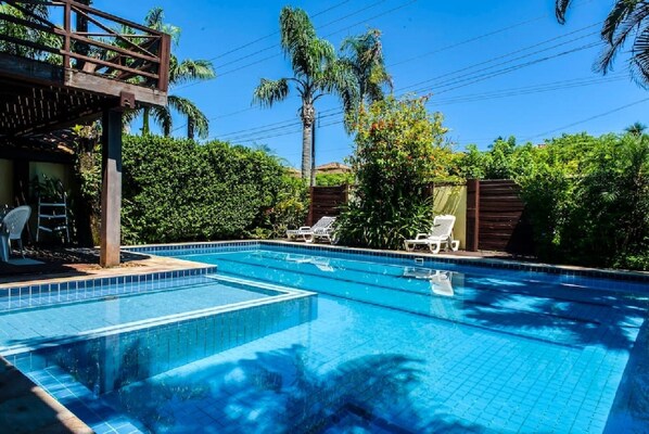 Piscina externa