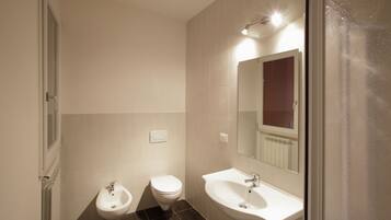 Ducha y cabezal de ducha tipo lluvia