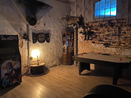 Children's play area - indoor