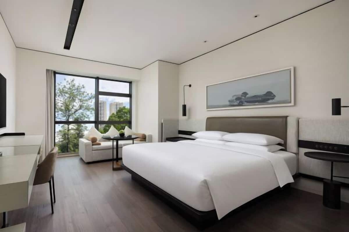 1 phòng ngủ, chăn bông, minibar, két bảo mật tại phòng