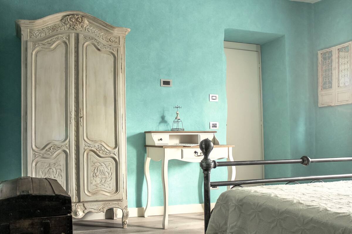 Double Room, 1 Queen Bed, Non Smoking (Ravel) | Desk, rollaway beds (surcharge), WiFi (free), bed sheets