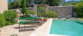Awesome home in Kuna Peljeska with WiFi