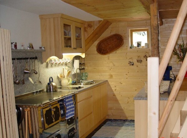 Fridge, dishwasher, electric kettle, toaster - Organic farm Lurger (Rieglerviertel)