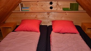1 bedroom, travel cot, WiFi, bed sheets - Organic farm Lurger (Rieglerviertel)