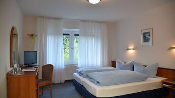 Double Room, 1 Double Bed, Non Smoking | Bed sheets