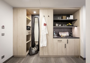 Chambre Double Premium (Plus) | Restauration dans la chambre