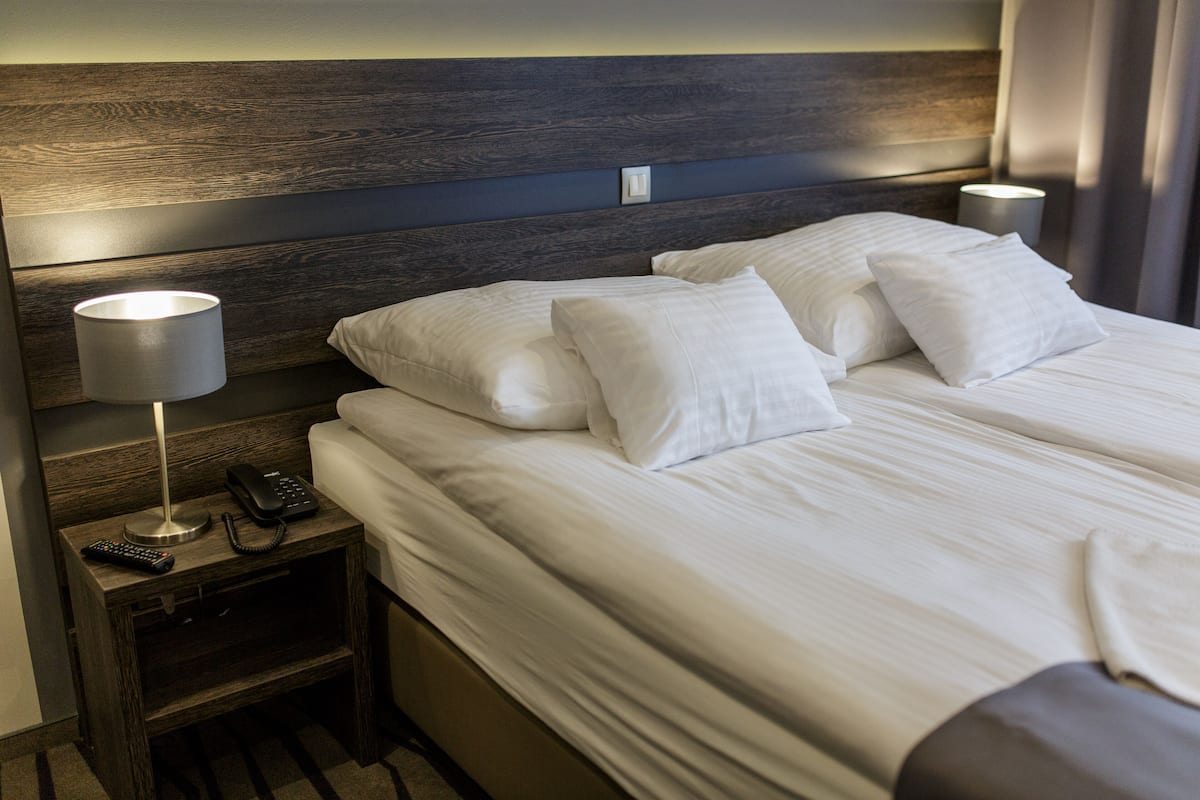 superior room | 1 bedroom, premium bedding, pillow-top beds, minibar