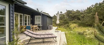 Amazing home in Vejers Strand