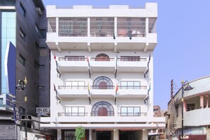 Exterior - Hotel R B International (Varanasi)