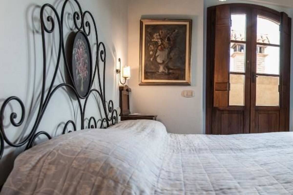 Apartment, 2 Bedrooms | Desk, free WiFi