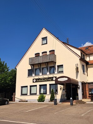 Front of property - Hotel Sockenbacher Hof (Waldbrunn)