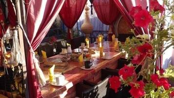 Desayuno a la carta incluido todos los días