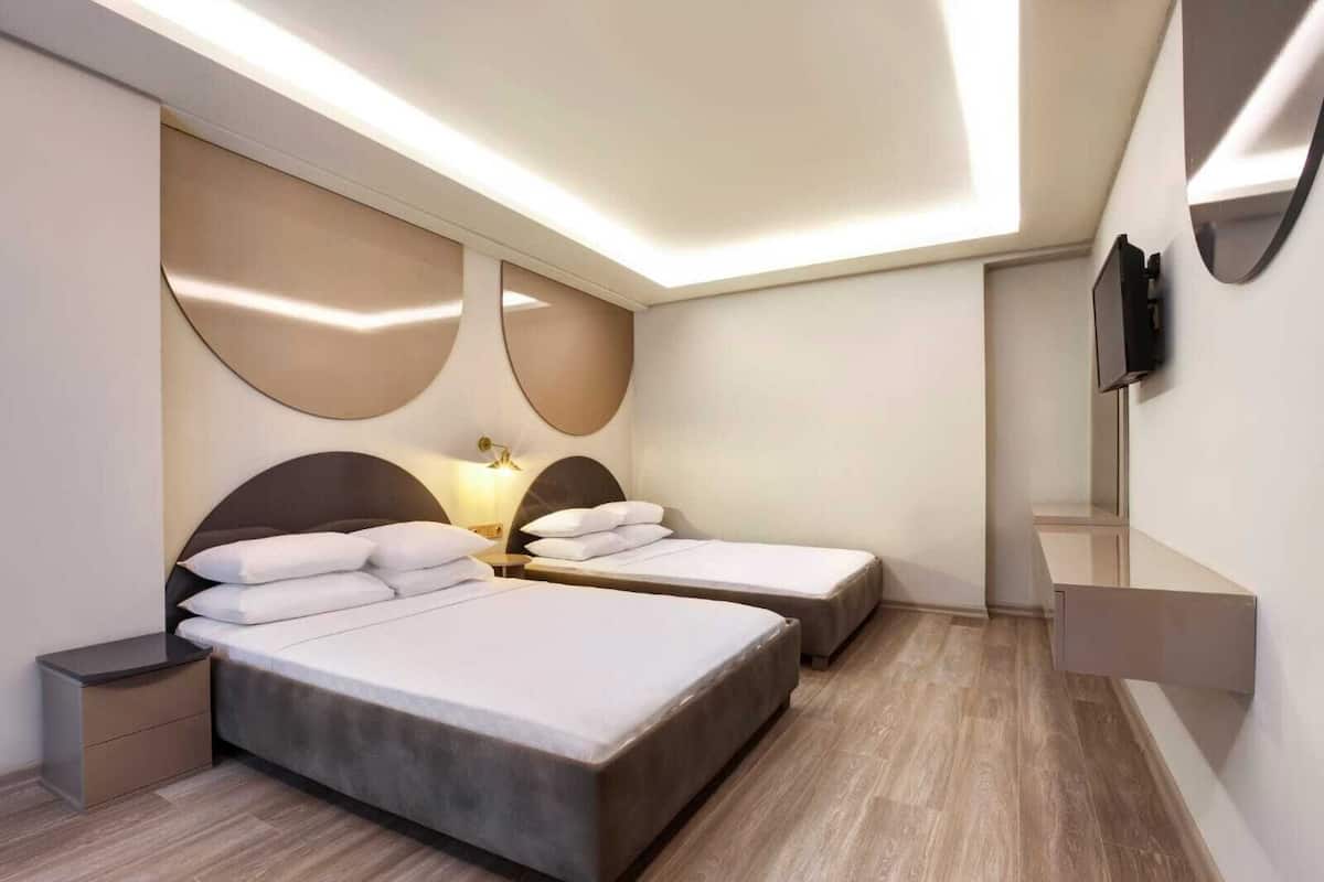 1 slaapkamer, een bureau, gratis wifi, beddengoed