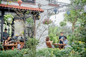 Terrace/patio - Hoi An Silverbell Villa (Da Nang)