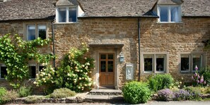 Exterior - The Old Post Office Adlestrop (Moreton-in-Marsh)