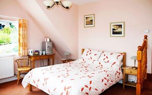 Double Room, 1 King Bed, Ground Floor | Iron/ironing board, free WiFi, bed sheets