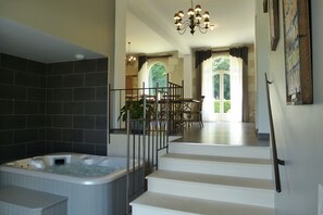 Cottage, 3 Bedrooms (Jacuzzi privé) | Spa | Tab panas