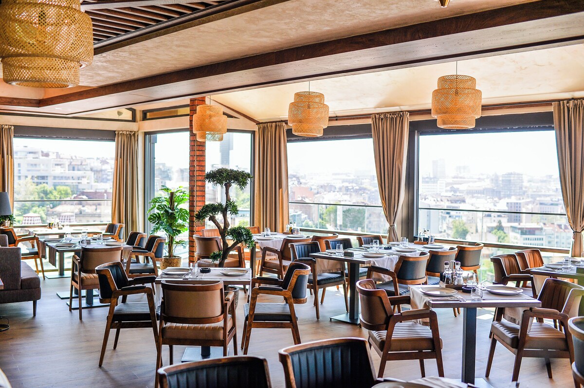 Amsterdam Hotel