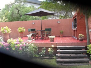 Garden - Hosteria Posada de la Villa (Villa Gesell)