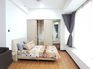 1 bedroom, iron/ironing board, free WiFi, bed sheets