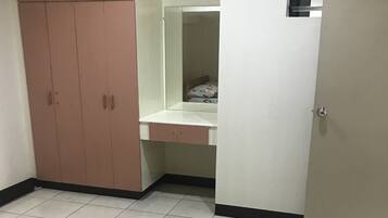 Apartment, 2 Bedrooms | Room amenity