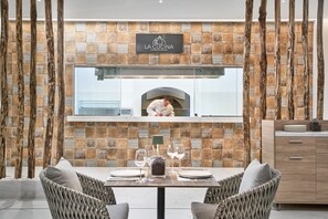 7 Restaurants, Frühstück, Mittagessen, Abendessen, internationale Küche