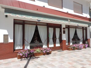 Exterior - Hotel Aldea Marina (Villa Gesell)