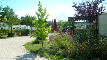 Jardines del alojamiento