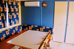 Mobile Home, 3 chambres (Climatisation) | Vue sur le complexe touristique