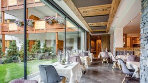 Dining - Hotel Muliac (Selva di Val Gardena)